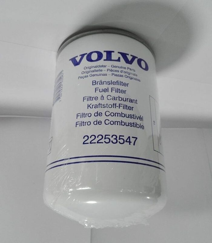 22253547 filtro combustible VOLVO e1531859073303 700x800 - Filtro de combustible VOLVO. Referencia 22253547